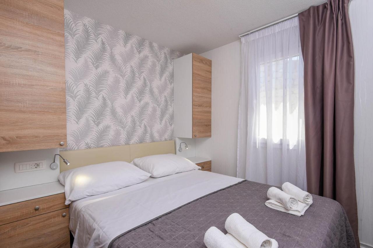 Larisa Hotel Orebić Buitenkant foto